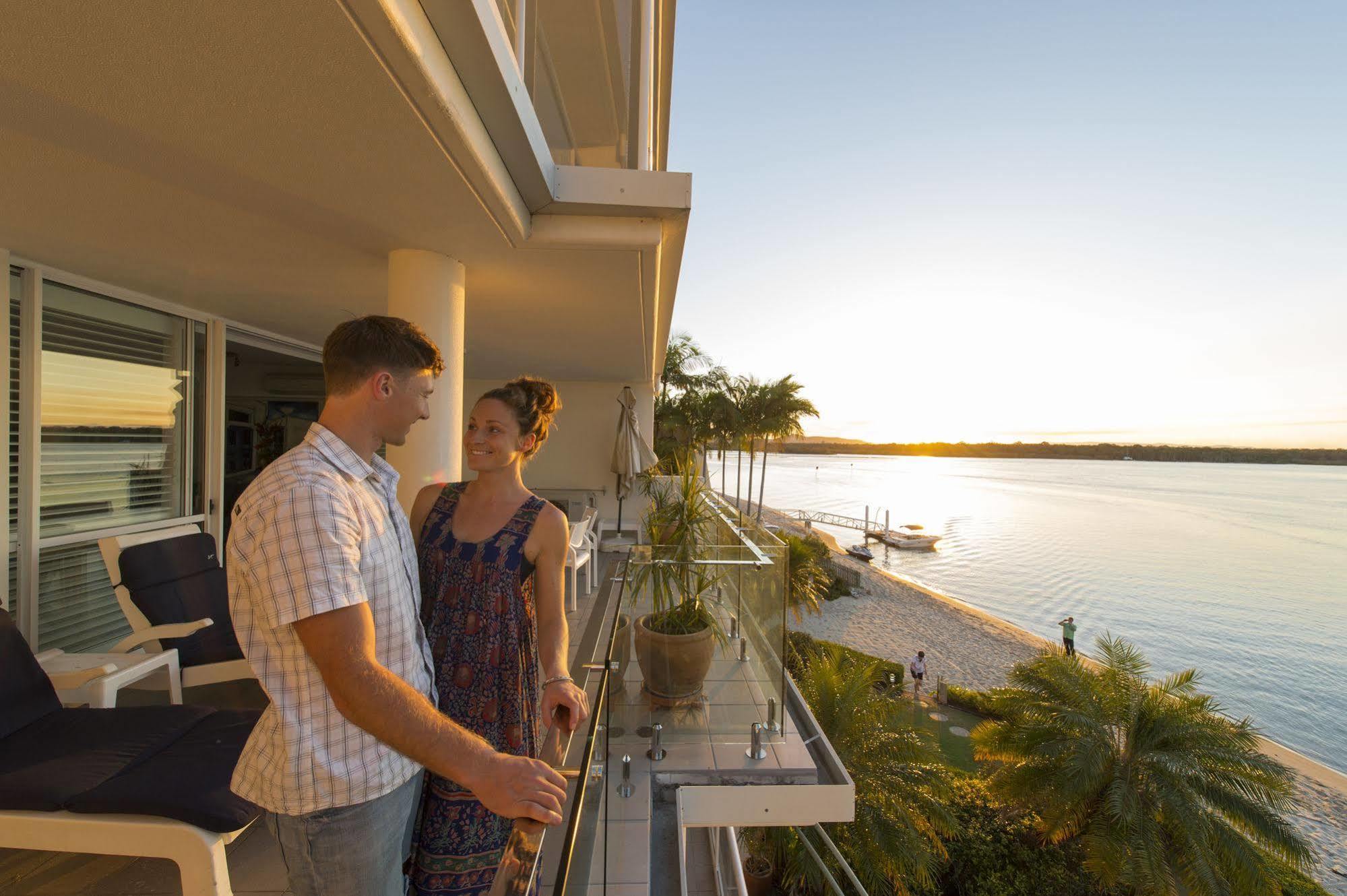 Noosa Quays Aparthotel Bagian luar foto