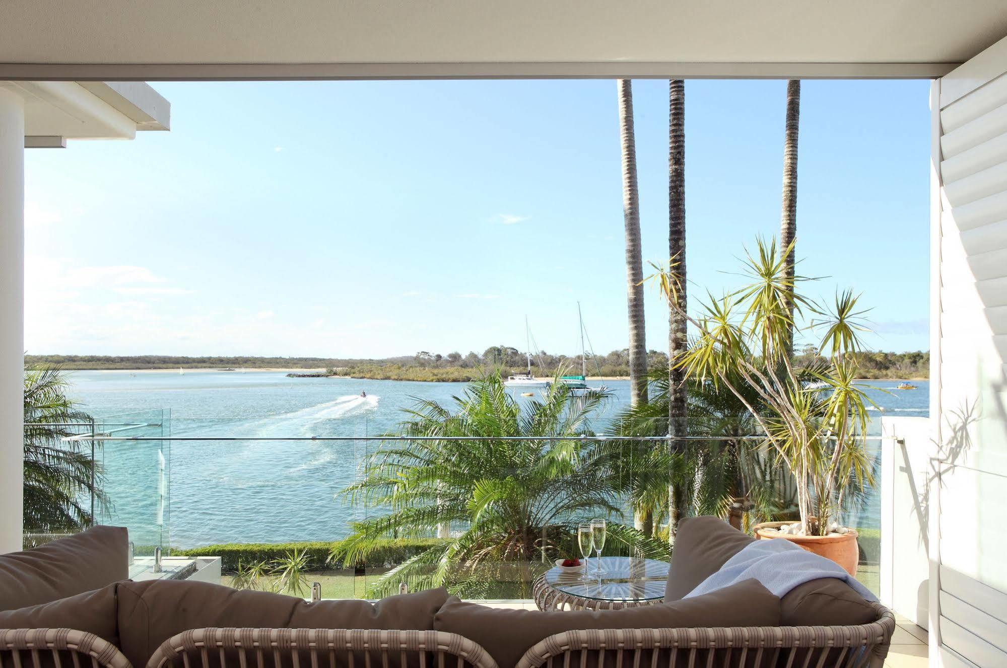 Noosa Quays Aparthotel Bagian luar foto