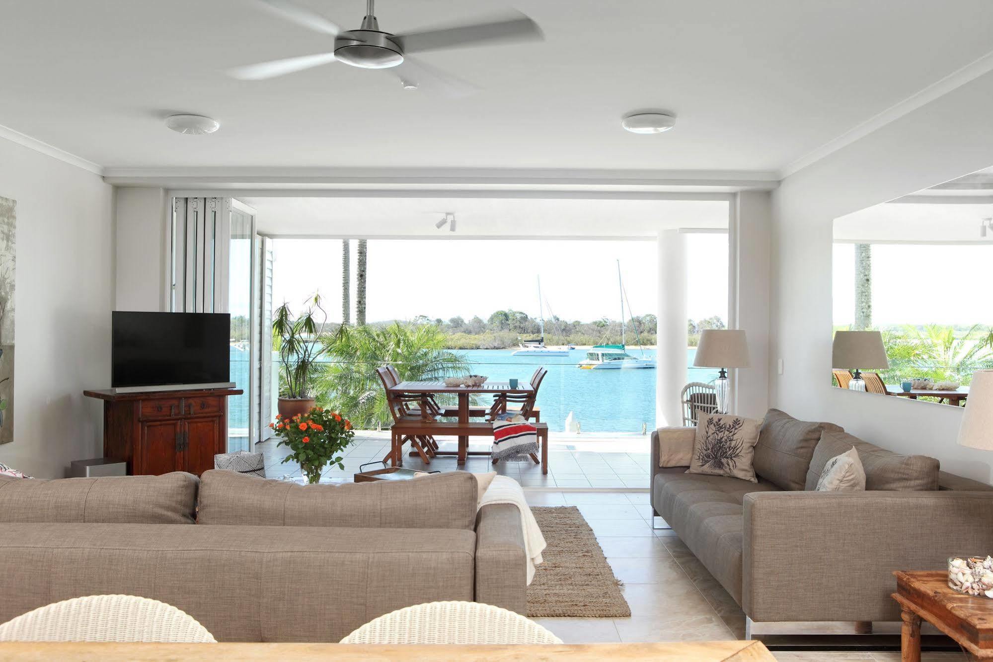 Noosa Quays Aparthotel Bagian luar foto